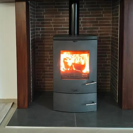 Chloe Maxi 108 Sqm 아파트 카스토리아