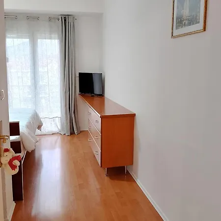 Chloe Maxi 108 Sqm