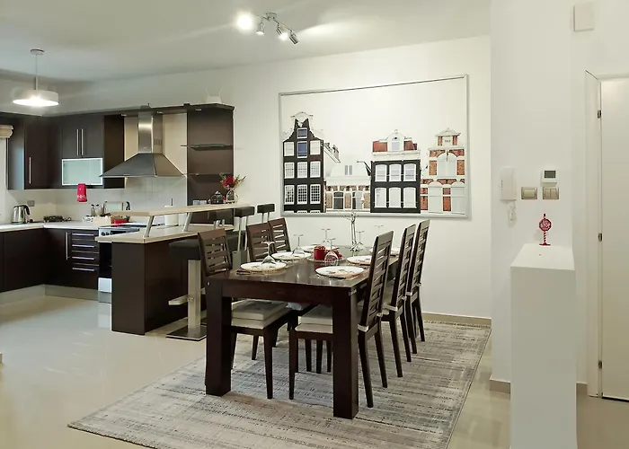 Chloe Maxi 108 Sqm Apartman *